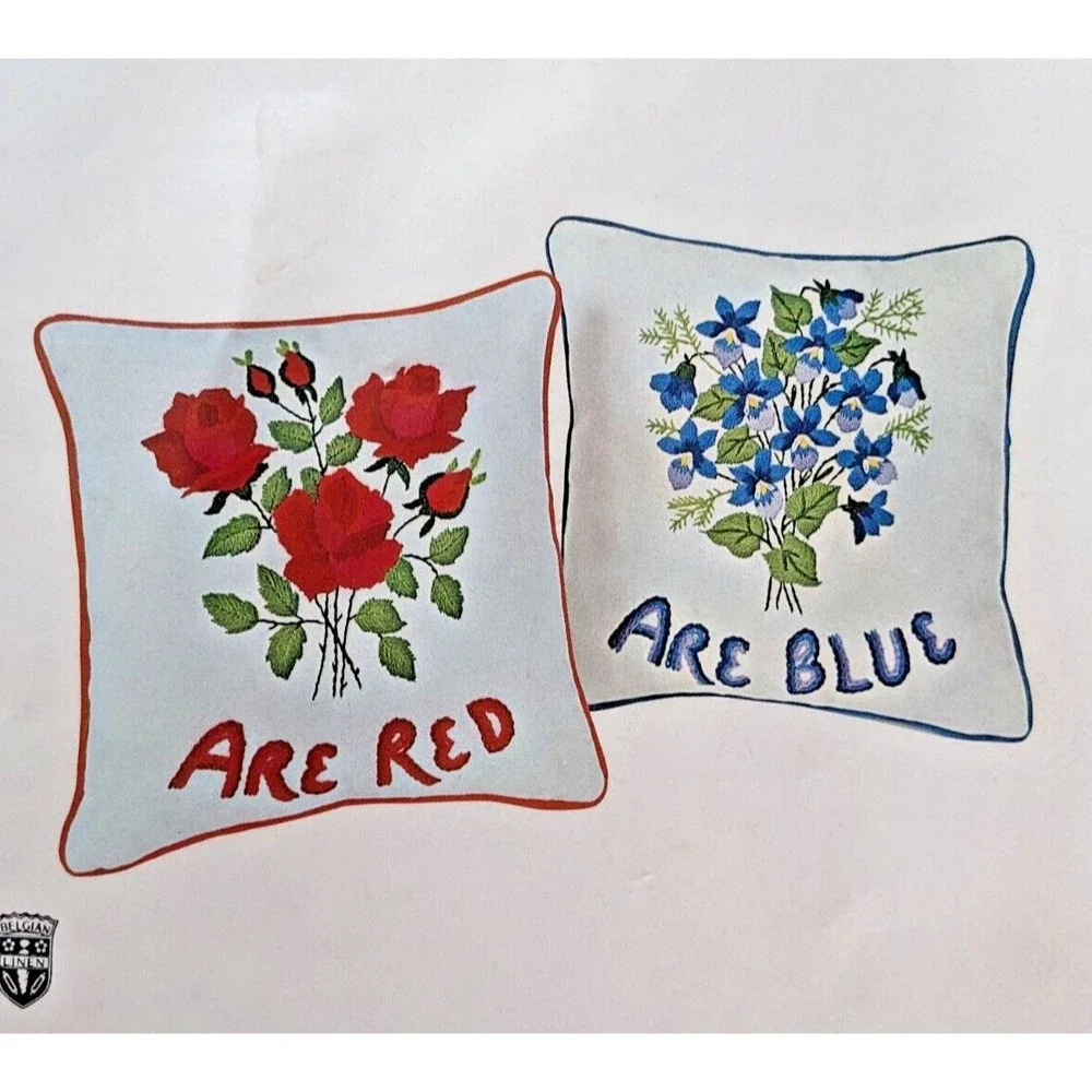 ROSES 'N‎ VIOLETS Vintage Bucilla Crewel Embroidery Kit Pair of Pillows NEW